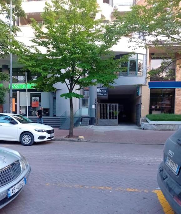Tirana Road Blloku Areaアパートメント エクステリア 写真